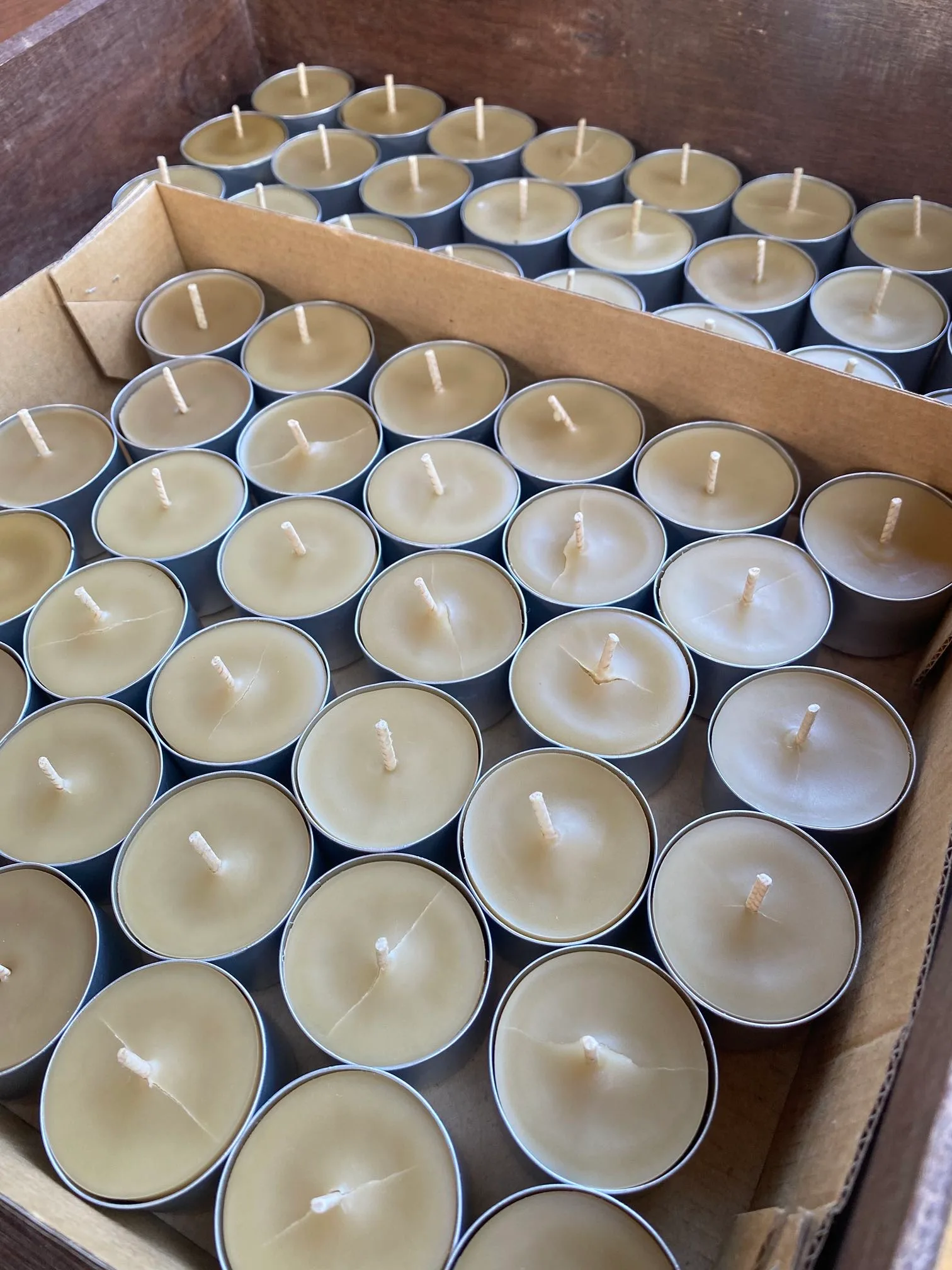 Pure Beeswax Tealight Candle - Image 3