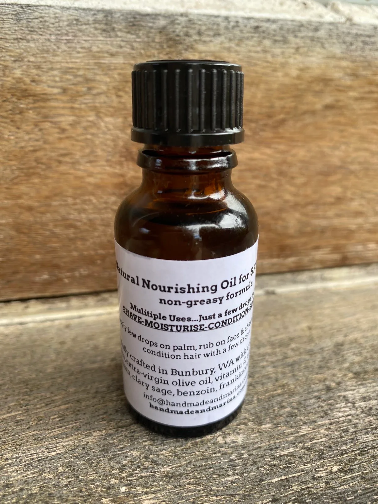Natural Nourishing Oil    FOR SKIN & HAIR (20 ml)